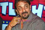 Sanjay Dutt on the sets of Saregama Lil Champs in Famous Studios on 29th Sep 2009 (19)